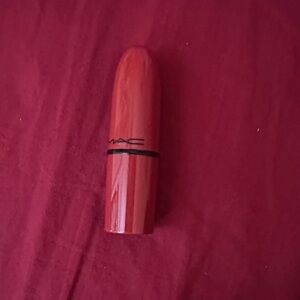 MAC Cosmetics Bold Red Lip Accessory
